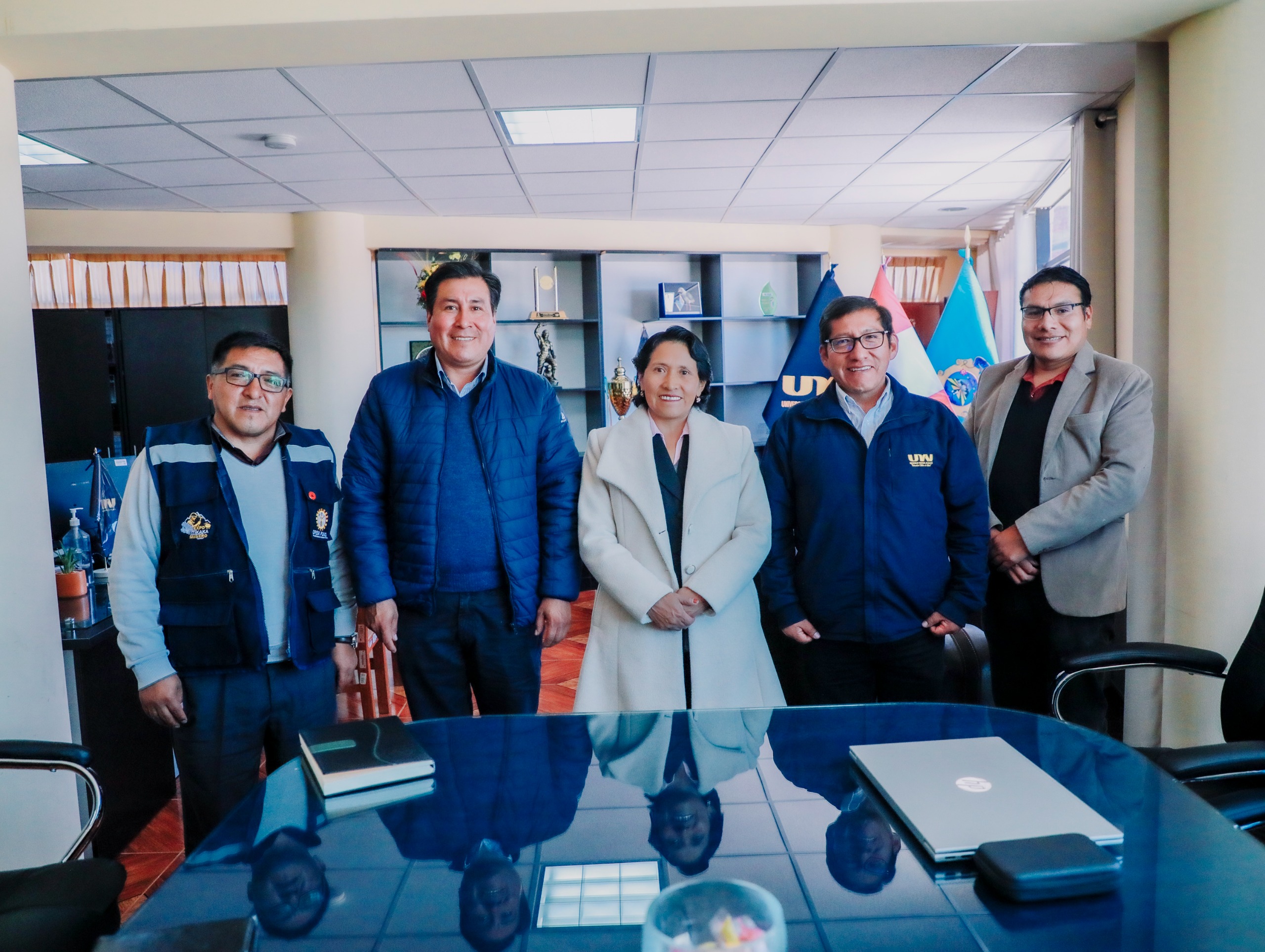 Dra. Vilma Sarmiento Mamani, sostuvo una reunión 