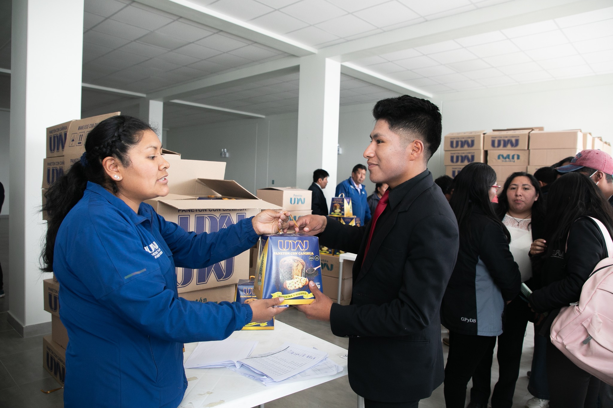 Entrega de Panetones